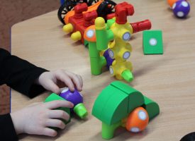 Jak wybrać meble przedszkolne?