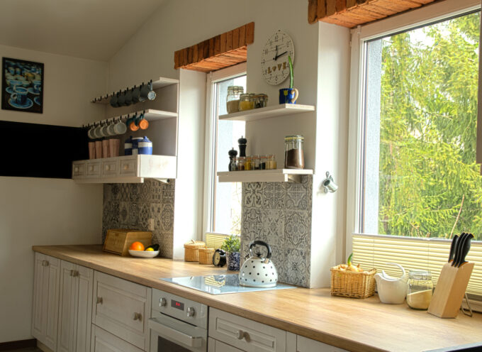 Poszukiwania najlepszych okien do domu – postaw na produkty firmy Domel!