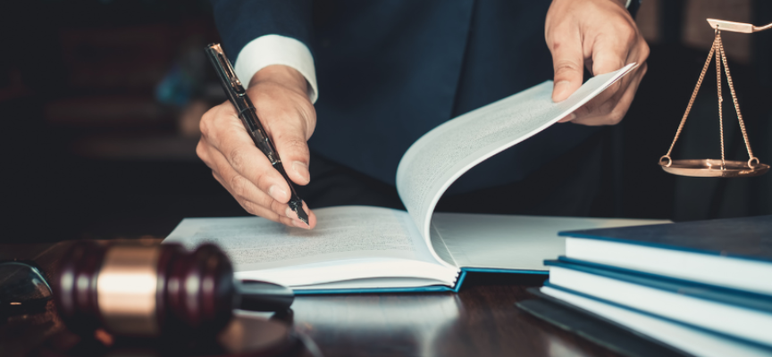 Prawnik rozwodowy – jaką pomoc zapewni?