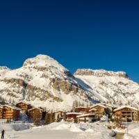 Jak wybrać hotel na ferie zimowe: porady i rekomendacje