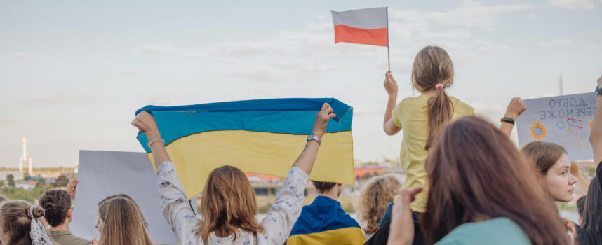 Wkład pracowników z Ukrainy w polską gospodarkę – perspektywy i wyzwania