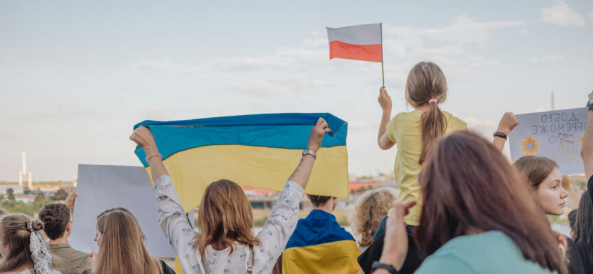 Wkład pracowników z Ukrainy w polską gospodarkę – perspektywy i wyzwania
