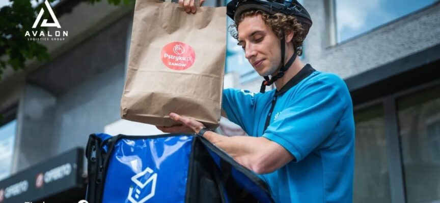 Praca jako kurier Stuart