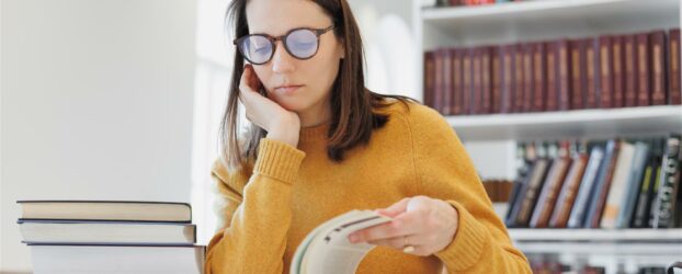 Pisanie pracy doktorskiej bez stresu – jak dobrze zorganizować cały proces