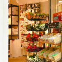 Jak zwiększyć wyniki sprzedaży? Poznaj usługi merchandisingowe i wynajem handlowców