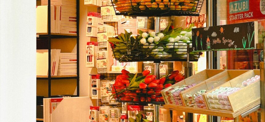 Jak zwiększyć wyniki sprzedaży? Poznaj usługi merchandisingowe i wynajem handlowców