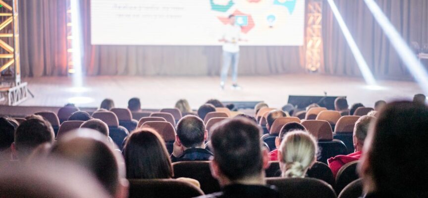 Event biznesowy jako narzędzie budowania marki – dlaczego warto inwestować w dobrze zorganizowane spotkania